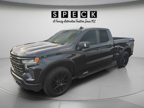 Used 2022 Chevrolet Silverado 1500 RST AWD/4WD image 2