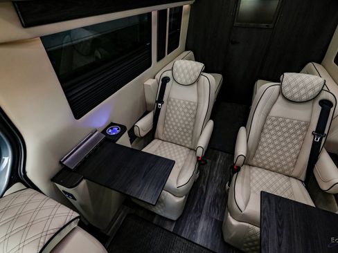 Used 2025 Mercedes-Benz Sprinter 3500 image 85