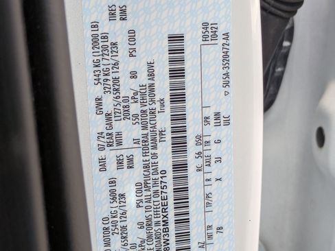 Used 2024 Ford F350 Platinum w/ FX4 Off-Road Package image 35