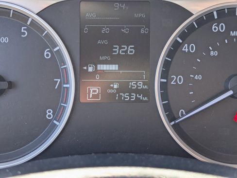 Used 2023 Nissan Kicks S FWD image 14