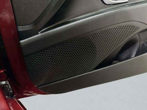 Used 2024 Hyundai Elantra SEL image 50