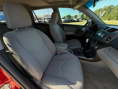 Used 2012 Toyota RAV4 FWD w/ Upgrade Value Pkg image 14