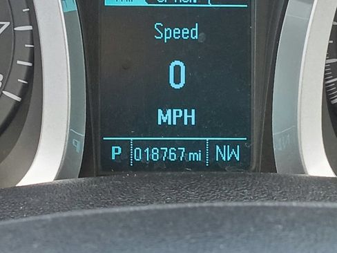 Used 2017 Chevrolet Equinox LS FWD image 25