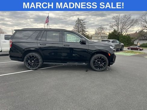 Used 2022 Chevrolet Tahoe RST w/ Luxury Package image 5