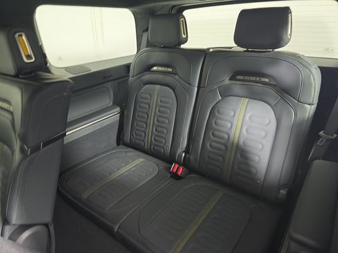 Used 2024 Rivian R1S Adventure Quad AWD/4WD image 22