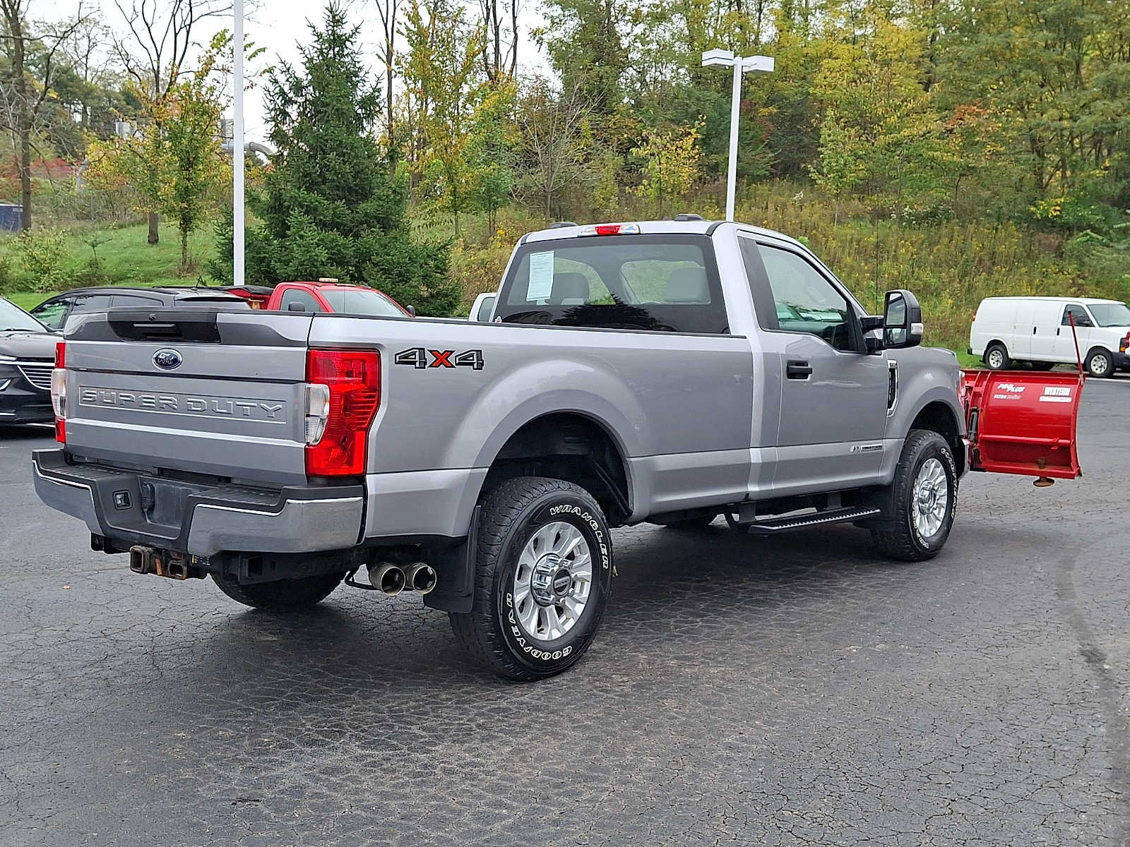 Used 2020 Ford F250 XL w/ STX Appearance Package AWD/4WD image 6