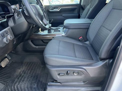 Certified 2025 Chevrolet Silverado 1500 RST image 16