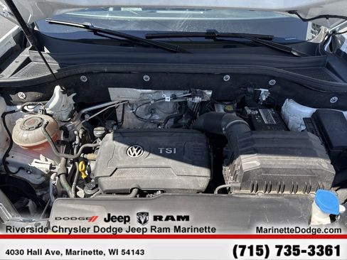 Used 2021 Volkswagen Atlas Cross Sport SE w/ Panoramic Sunroof Package AWD/4WD image 13