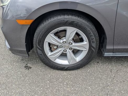 Certified 2019 Honda Odyssey EX-L image 4