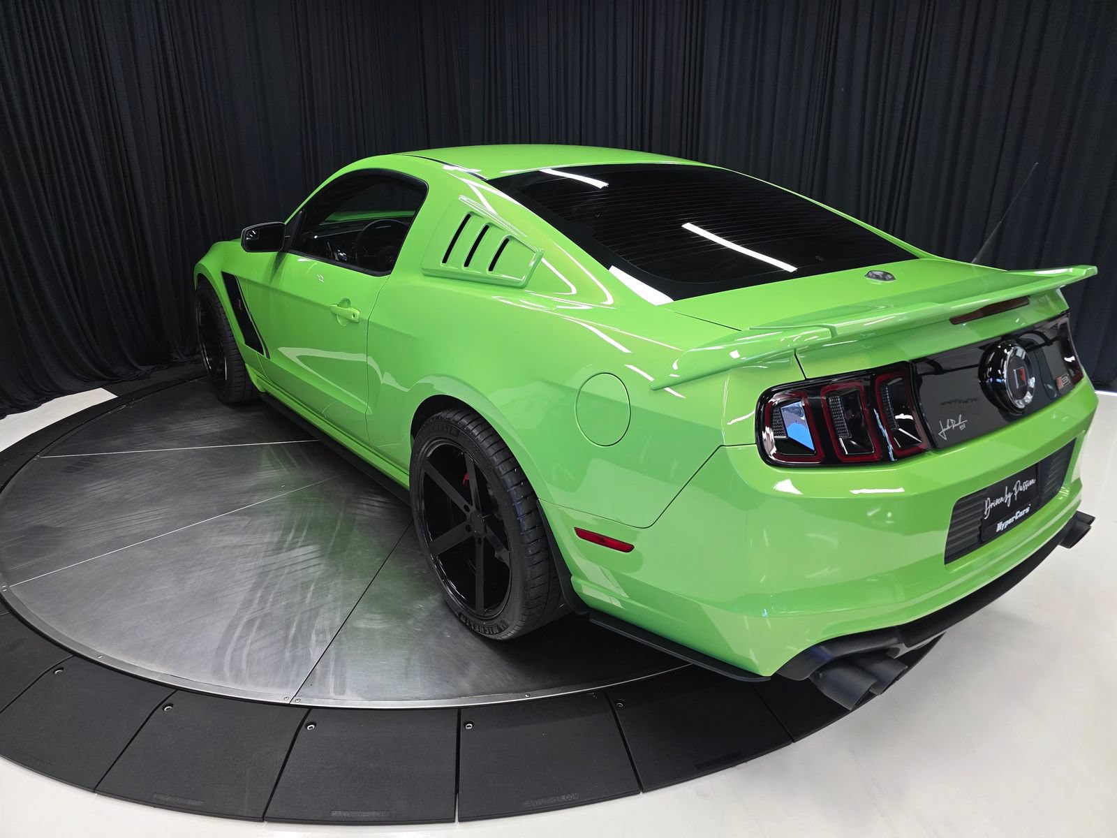 Used 2013 Ford Mustang GT Premium w/ Electronics Pkg RWD image 14