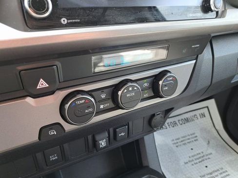Used 2021 Toyota Tacoma SR5 RWD image 8