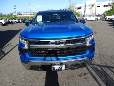 Used 2023 Chevrolet Silverado 1500 LT w/ Leather Package AWD/4WD image 28
