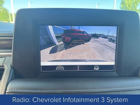 Used 2023 Chevrolet Suburban LS RWD image 21