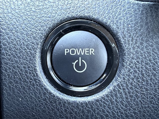 Used 2026 Toyota Camry XLE w/ Premium Plus Package AWD/4WD image 19