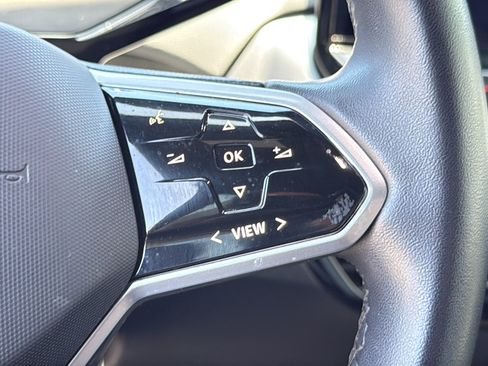 Certified 2023 Volkswagen ID.4 Pro RWD image 18