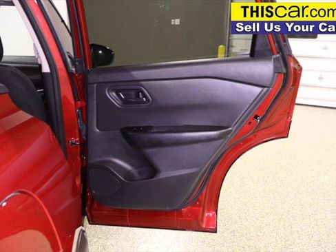 Used 2024 Nissan Rogue S FWD image 33