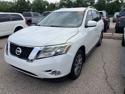 Used 2014 Nissan Pathfinder SL w/ SL Tech Package AWD/4WD image 1
