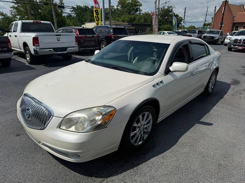 Used 2011 Buick Lucerne CXL FWD image 8