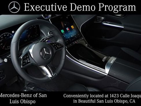 Used 2026 Mercedes-Benz GLC 300 image 2