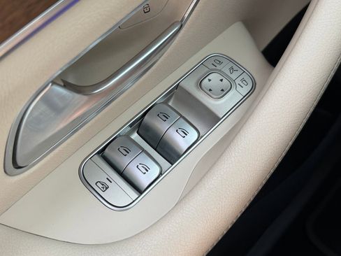 Used 2022 Mercedes-Benz GLE 350 image 24