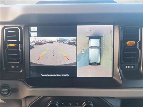 Used 2021 Ford Bronco Badlands image 13