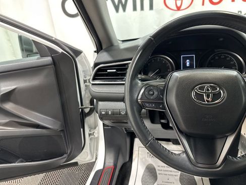 Used 2023 Toyota Camry SE image 26