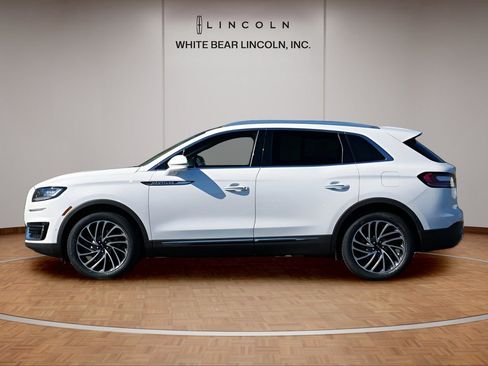 Certified 2020 Lincoln Nautilus Reserve w/ Equipment Group 201A AWD/4WD image 8