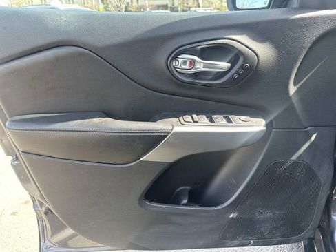 Certified 2020 Jeep Cherokee High Altitude image 13