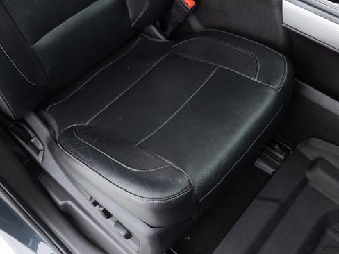 Used 2017 Chevrolet Silverado 1500 LTZ Z71 w/ LTZ Plus Package image 27