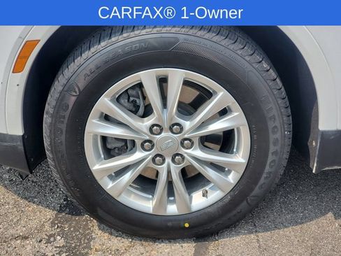 Certified 2024 Cadillac XT5 Luxury w/ LPO, Floor Liner Package AWD/4WD image 30
