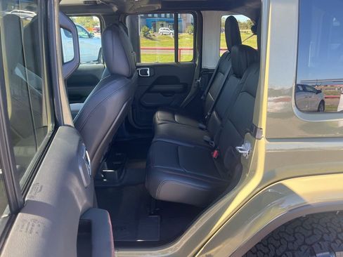 New 2026 Jeep Wrangler Unlimited Rubicon AWD/4WD image 35