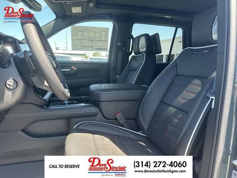 New 2026 GMC Yukon AT4 Ultimate w/ LPO, Illumination Package AWD/4WD image 11