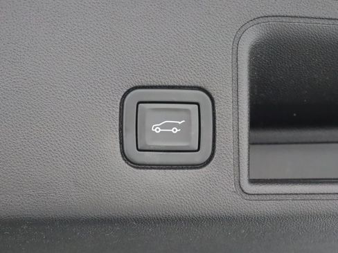 Used 2021 GMC Terrain SLT FWD image 36