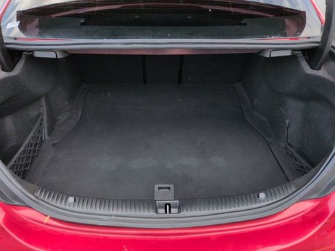 Used 2018 Mercedes-Benz C 300 Sedan image 31