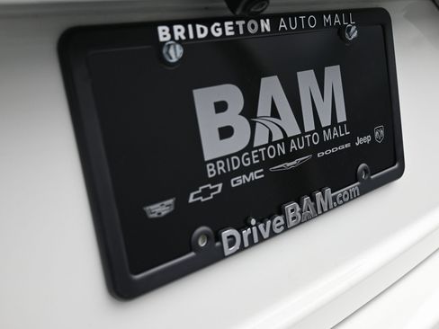 Used 2025 Nissan Altima 2.5 SV FWD image 27
