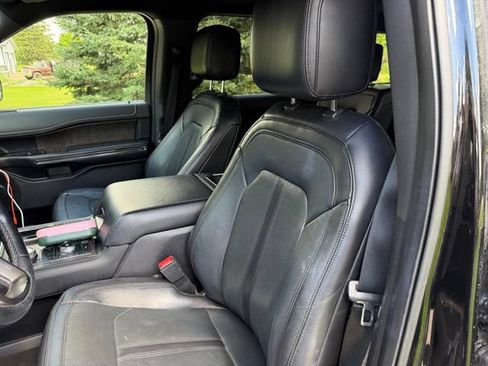Used 2018 Ford Expedition Max Limited AWD/4WD image 7