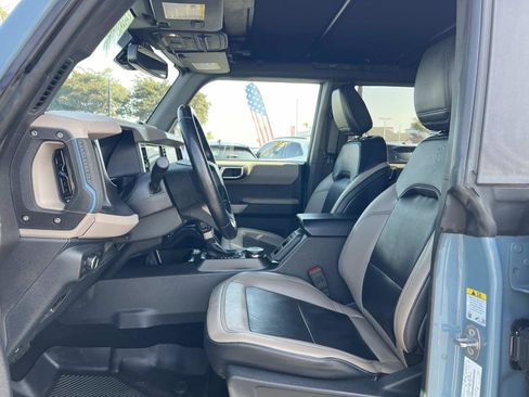 Used 2022 Ford Bronco Wildtrak image 20