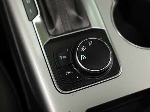 Used 2024 Chevrolet Blazer LT w/ LPO, Floor Liner Package FWD image 19