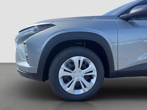 New 2026 Chevrolet Trax LS w/ Driver Confidence Package FWD image 16