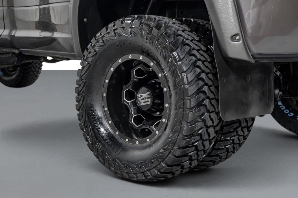 Used 2015 RAM 3500 Tradesman w/ Chrome Appearance Group AWD/4WD image 59