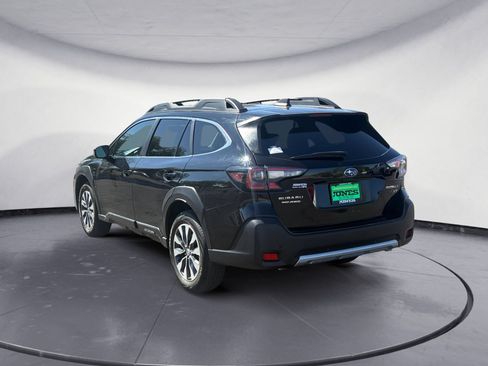 Used 2024 Subaru Outback Limited XT AWD/4WD image 3