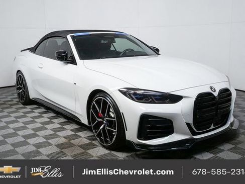 Used 2021 BMW M440i Convertible image 1