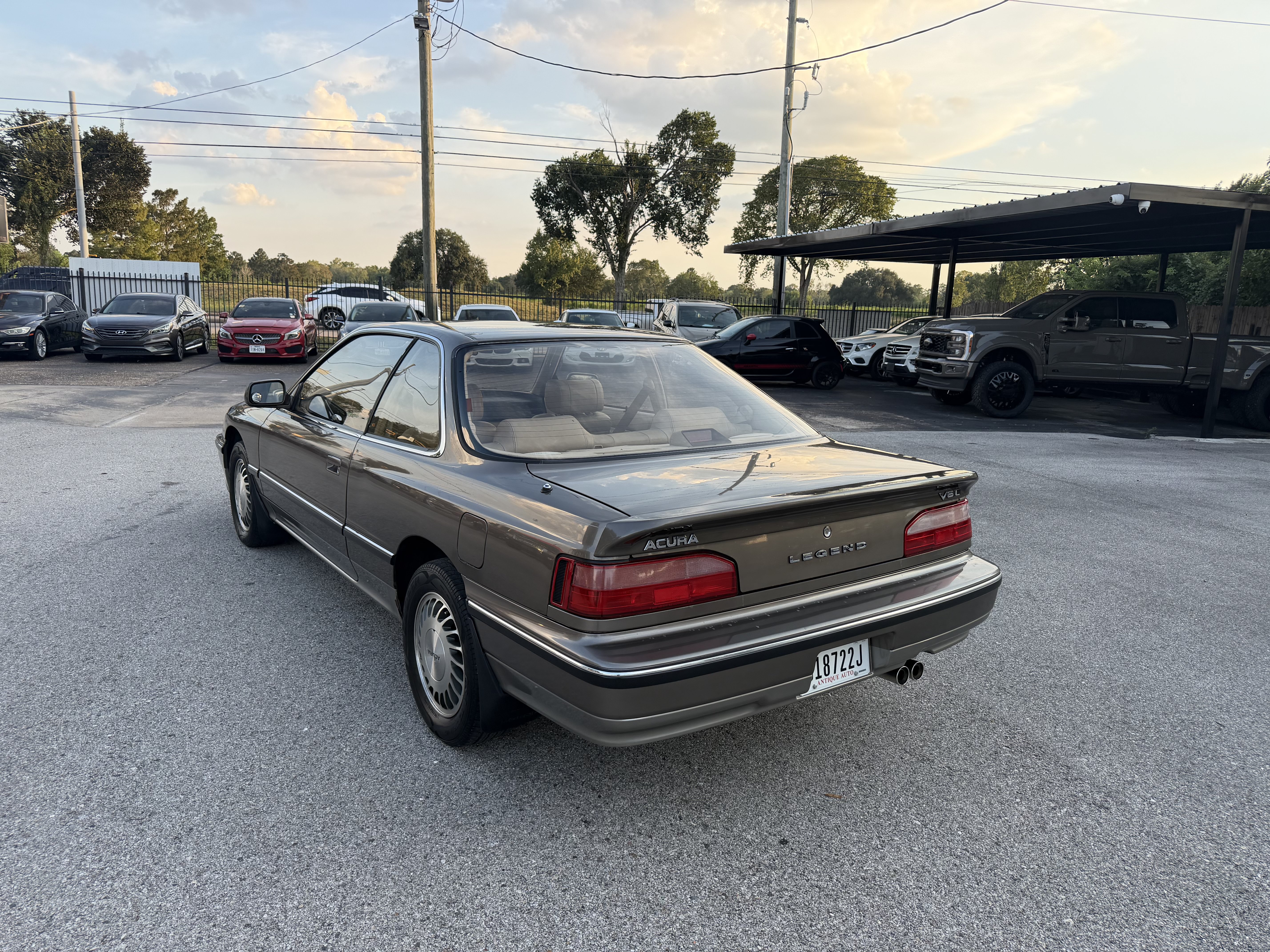 Used 1990 Acura Legend L FWD image 33