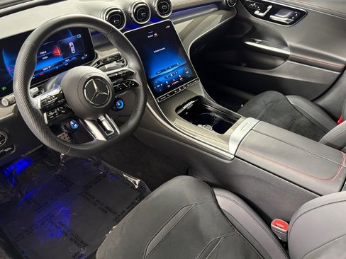 Used 2023 Mercedes-Benz C 43 AMG 4MATIC Sedan image 9