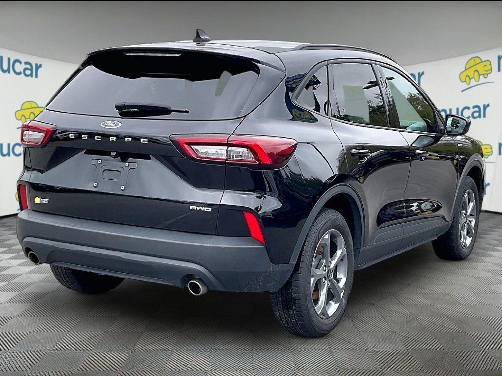 Used 2025 Ford Escape ST-Line Select AWD/4WD image 6