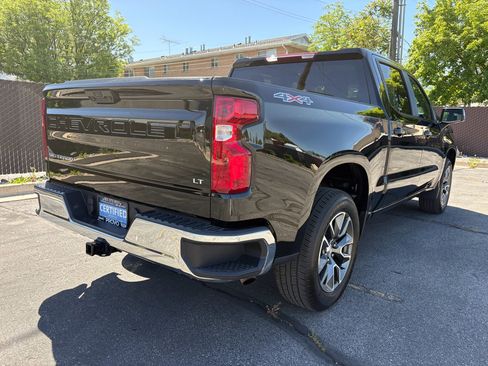 Used 2025 Chevrolet Silverado 1500 LT AWD/4WD image 4