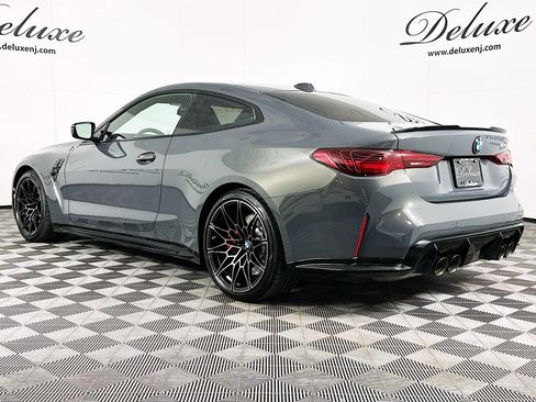 Used 2025 BMW M4 Competition w/ Executive Package image 4
