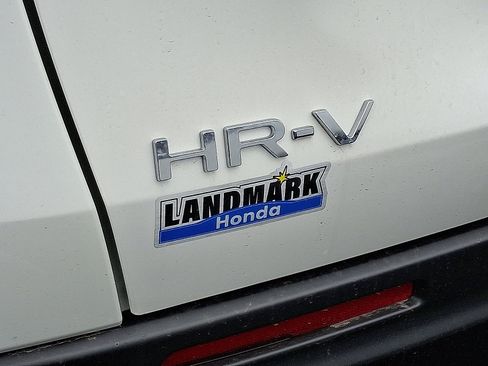 New 2026 Honda HR-V LX image 7