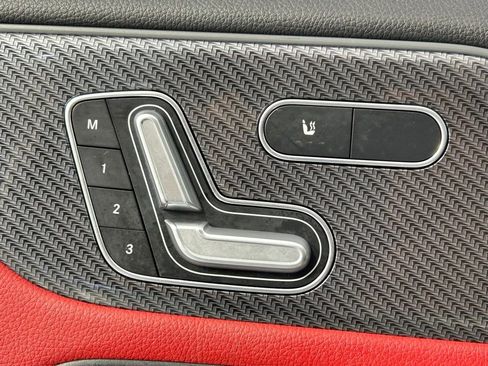 Used 2021 Mercedes-Benz GLA 35 AMG 4MATIC w/ Premium Package image 33