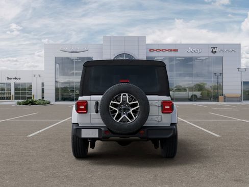 New 2026 Jeep Wrangler Unlimited Sahara AWD/4WD image 7